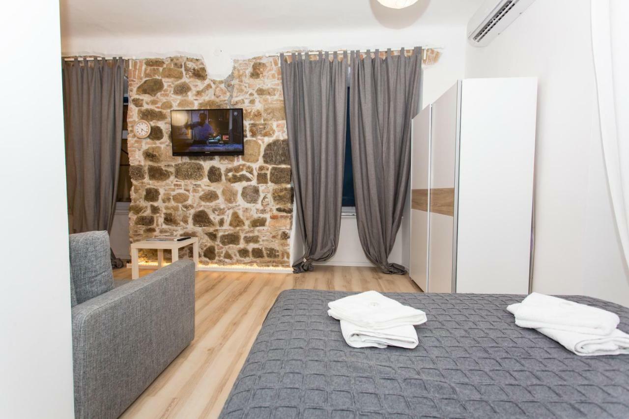Apartment Stara vrata Rijeka Exteriör bild